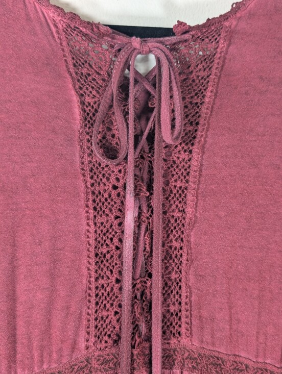 Umgee Dresses & Skirts - Umgee Burgundy Lace Corset Style Dress